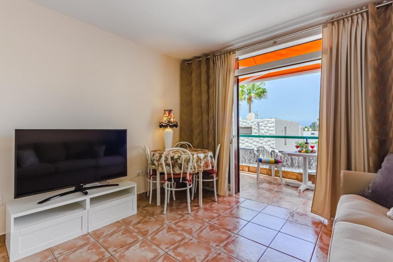 Apartment Apart America - 150 Meters From The Beach, Free Wi-Fi Arona  Exterior foto